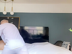 Horny Client Gets Hard During Massage And Seduces The Masseur