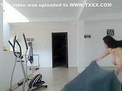 Horny Huge Whore Cam Show