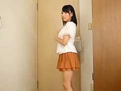 Horny Japanese chick Yuzuka Kinoshita in Exotic Nurse JAV video