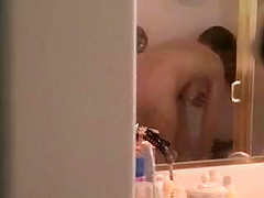 Hot Army MILF Vicky in the Shower