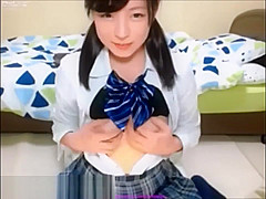 Hot Chinese teen 18+ Masturbate on Webcam