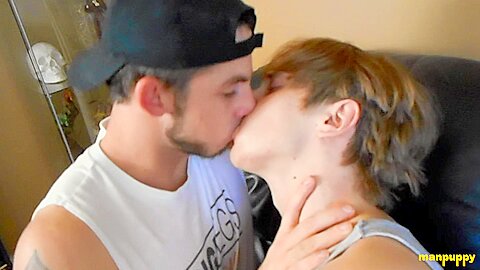 Hot Gay Kissing 27 - Toby Springs, Elis Ataxxx