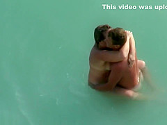 Hot Nude Amateur Milfs Beach Close Up Pussy