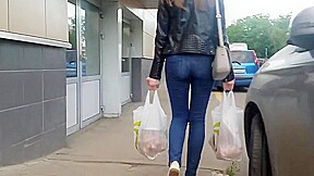 Hot russian ass after shopping
