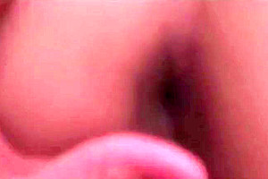 Hot shemale gets butt penetrated