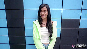 Hot teen 18+ With Big Boobs Crop Top