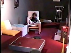 Houseguest Masturbates