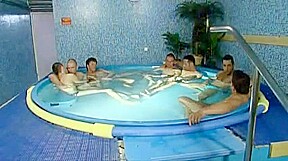 Househusbands 2