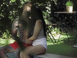 Housemates 3 The Landlady - Decoupled