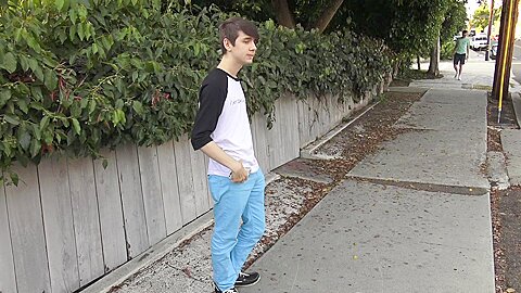Hung 8teenBoys Caleb Gray and Dustin Cook flip fuck bareback