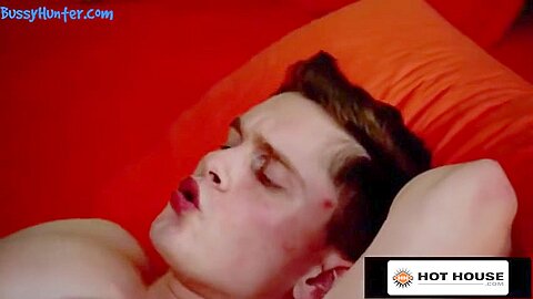 - Hunk Gets Spitroasted In Hotthreesome - Jay Tee, Shane Cook Hot House - Bus