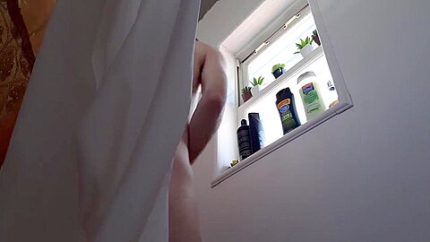 I Love Stroking My Dick In The Shower