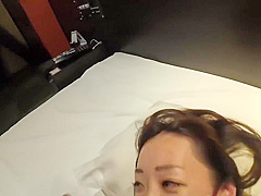 I Made Her Fuck Herself By Fuckinmachine For The First Time iended Up Going Fuck Her japanese Milf