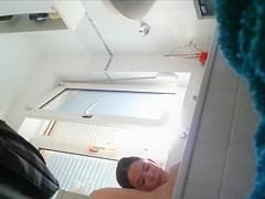 I finally got my neighbor on camera