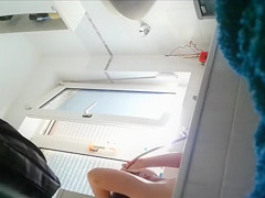 I finally got my neighbor on camera
