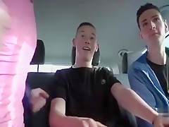 In the car it gets hot and horny
