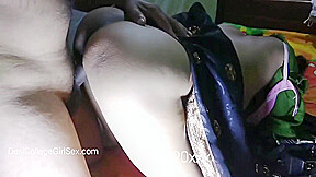 Indian Bhabhi Ki Chudai Black Saree Me