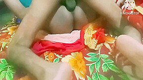 Indian Desi Bhabhi Ko Morning Me Jabarjast Chudai With Hindi Audio