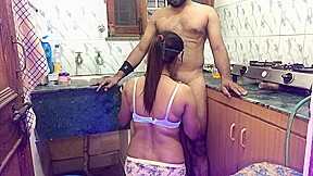 Indian Maid Enjoy Blowjob and Fucking in the Kitchen xlx