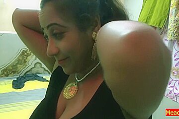 Indian Village Bhabhi Sex! Hot Chudai