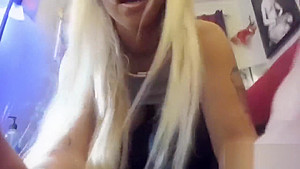 Inked ebony Hola fucking booty and squirting like fountain