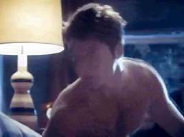Jake McDorman hot butt shots in 'Shameless' sex scene (Season 4)