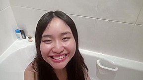Japanese beauty gets fucked in a hot tub