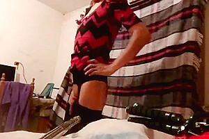Joselynne In Tight Dress Show My Ass And Put Tongue