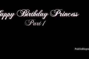 Joyeux anniversaire princesse Profitez de vos cadeaux partie 1