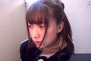 Kagp-237 Pee Everywhere! 38 Amateur Girls Pissing A Vid