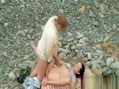 Kinky amateur couple having hardcore sex on the beach