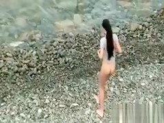 Kinky amateur couple having hardcore sex on the beach