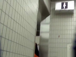 Kinky japanese ho pissing
