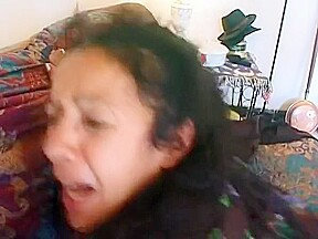 LJ95 Laila Chessum (Maria) soubrette poilu sodomised