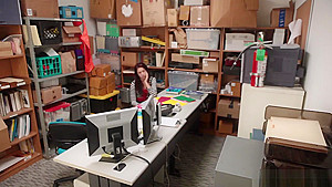 LP Office let Naomi Mae rides her pussy on his big cock