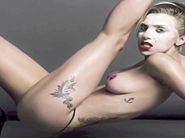 Lady Gaga MUST SEE!