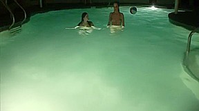 Late Night Dip With Nip Slip - DreamGirls