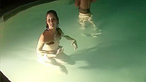 Late Night Dip With Nip Slip - DreamGirls