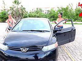Lesbianas Calientes En Cancun - Mundo X