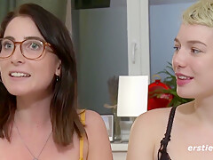 Lias Und Birgits Lustvolle Spiele Mit Analplug Un
