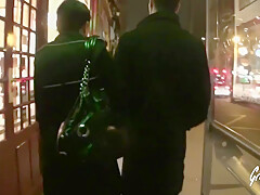 Lilie Et Step son Mari Veulent Une Video Ou Elle Se Fait Defoncer Le Cul En Gangbang 15 Min