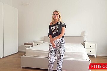 Lilly Bella In Casting Petite Czech Amateur teen 18+ In Yoga