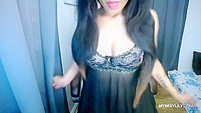Lily Singh, Indian Bhabhi And Desi Bhabhi In Fucking Herself On Webcam Show