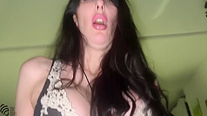 Liza Virgin And Hot Milf In Getting Orgasm 6 Min