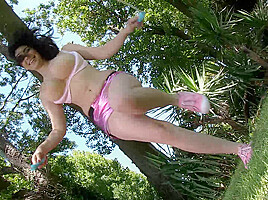 Luna's Gravity Challenge - PornWorld