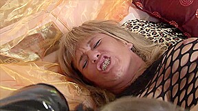 MAGMA FILM Kinky Fisting Lesbian Swingers