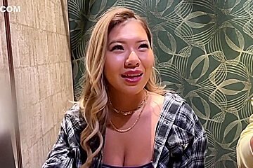 Maan-841 [sunburn Marks Are Erotic! Black Gals Big Bre With Big Breasts And The Best