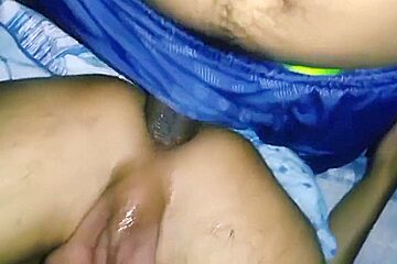 Macho Hetero En Uniforme De Futbol Quiere Experimentar Y Me Folla El Culo Sin Condon Y Acaba Adentro