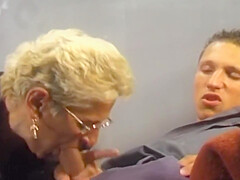 : Mama Ist Die Beste (scene05)
