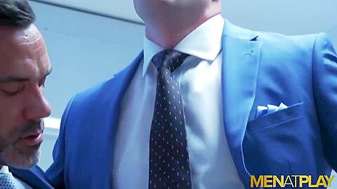 Manuel Skye And Johan Kane In Kinky Gay Boss Anal Bangs